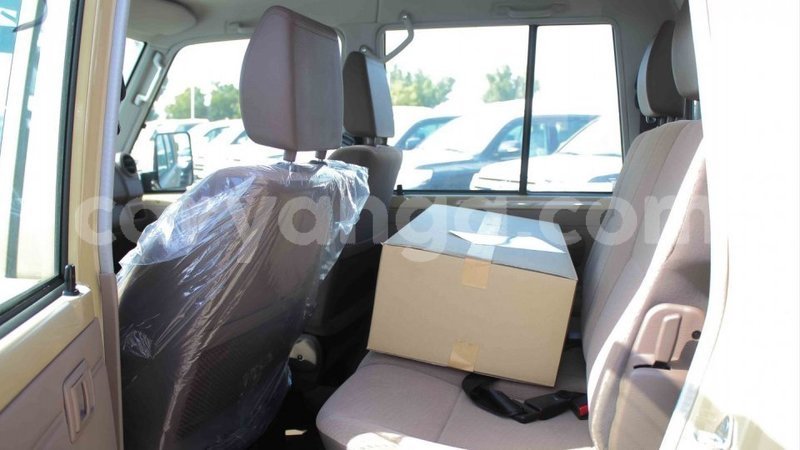 Big with watermark toyota land cruiser malawi import dubai 7417