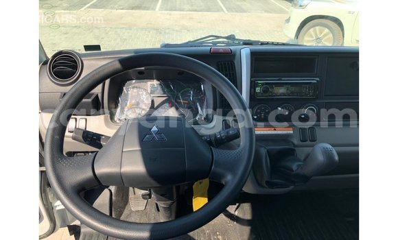 Buy Import Mitsubishi Canter White Car in Import - Dubai in Malawi Buy Import Mitsubishi Canter White Car in Import - Dubai in Malawi