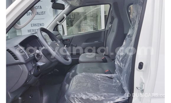 Buy Import Toyota Hiace White Car in Import - Dubai in Malawi Buy Import Toyota Hiace White Car in Import - Dubai in Malawi