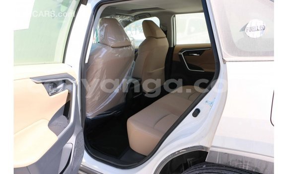Buy Import Toyota Fielder White Car in Import - Dubai in Malawi Buy Import Toyota Fielder White Car in Import - Dubai in Malawi