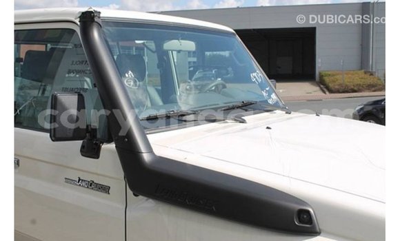 Buy Import Toyota Land Cruiser White Car in Import - Dubai in Malawi Buy Import Toyota Land Cruiser White Car in Import - Dubai in Malawi