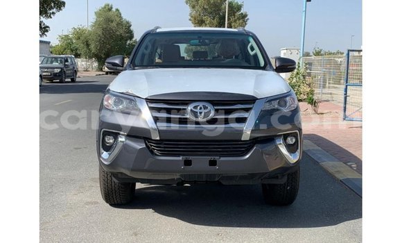 Acheter Import Voiture Toyota Fortuner Autre à Import - Dubai, Malawi Acheter Import Voiture Toyota Fortuner Autre à Import - Dubai, Malawi