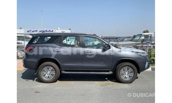 Acheter Import Voiture Toyota Fortuner Autre à Import - Dubai, Malawi Acheter Import Voiture Toyota Fortuner Autre à Import - Dubai, Malawi