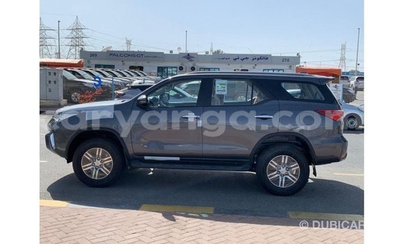 Acheter Import Voiture Toyota Fortuner Autre à Import - Dubai, Malawi Acheter Import Voiture Toyota Fortuner Autre à Import - Dubai, Malawi