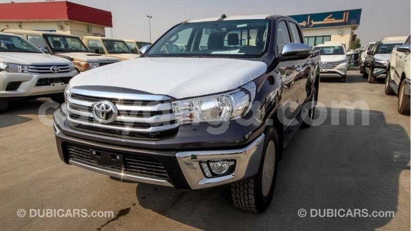 Big with watermark toyota hilux malawi import dubai 7437