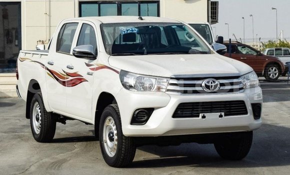 Buy Import Toyota Hilux White Car in Import - Dubai in Malawi Buy Import Toyota Hilux White Car in Import - Dubai in Malawi