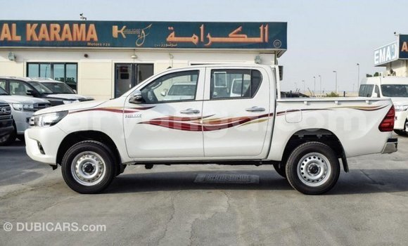 Buy Import Toyota Hilux White Car in Import - Dubai in Malawi Buy Import Toyota Hilux White Car in Import - Dubai in Malawi