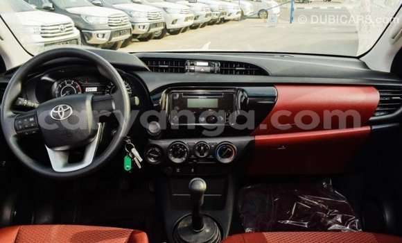 Buy Import Toyota Hilux White Car in Import - Dubai in Malawi Buy Import Toyota Hilux White Car in Import - Dubai in Malawi