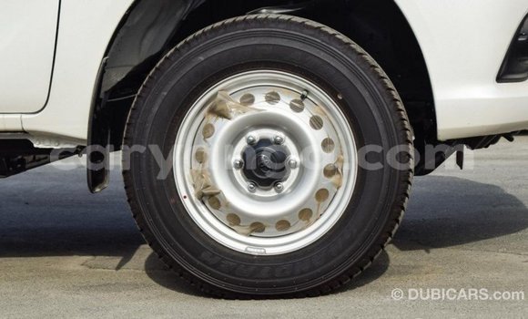 Buy Import Toyota Hilux White Car in Import - Dubai in Malawi Buy Import Toyota Hilux White Car in Import - Dubai in Malawi