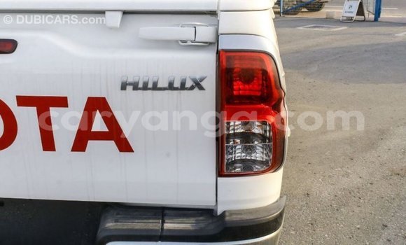Buy Import Toyota Hilux White Car in Import - Dubai in Malawi Buy Import Toyota Hilux White Car in Import - Dubai in Malawi