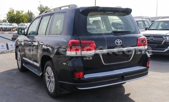 Buy Import Toyota Land Cruiser Black Car in Import - Dubai in Malawi Buy Import Toyota Land Cruiser Black Car in Import - Dubai in Malawi
