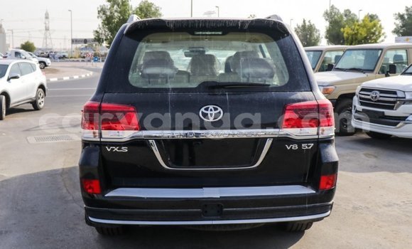 Buy Import Toyota Land Cruiser Black Car in Import - Dubai in Malawi Buy Import Toyota Land Cruiser Black Car in Import - Dubai in Malawi