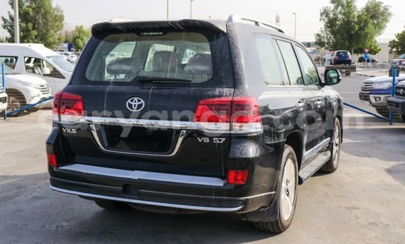 Buy Import Toyota Land Cruiser Black Car in Import - Dubai in Malawi Buy Import Toyota Land Cruiser Black Car in Import - Dubai in Malawi