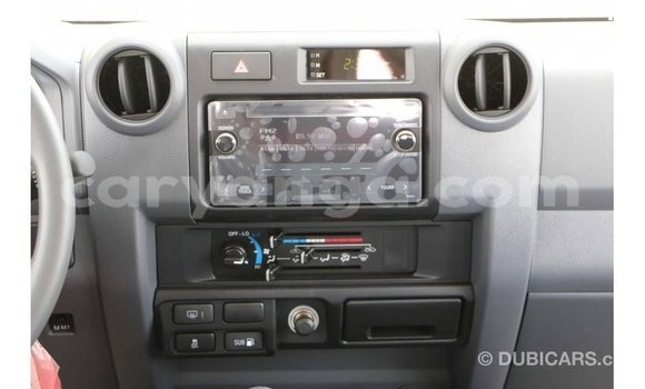 Buy Import Toyota Land Cruiser White Car in Import - Dubai in Malawi Buy Import Toyota Land Cruiser White Car in Import - Dubai in Malawi