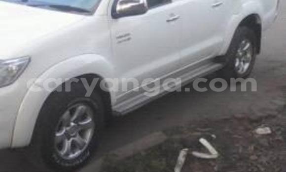 Buy Used Toyota Hilux White Car in Limbe in Malawi Buy Used Toyota Hilux White Car in Limbe in Malawi