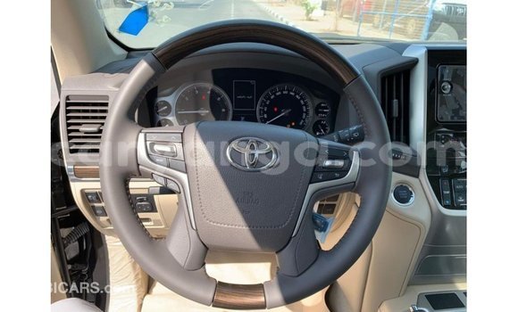 Buy Import Toyota Land Cruiser Black Car in Import - Dubai in Malawi Buy Import Toyota Land Cruiser Black Car in Import - Dubai in Malawi