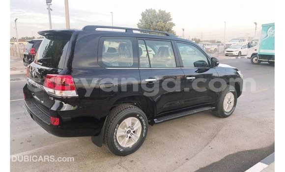 Acheter Import Voiture Toyota Land Cruiser Noir à Import - Dubai, Malawi Acheter Import Voiture Toyota Land Cruiser Noir à Import - Dubai, Malawi