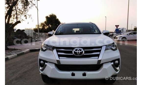 Buy Import Toyota Fortuner White Car in Import - Dubai in Malawi Buy Import Toyota Fortuner White Car in Import - Dubai in Malawi