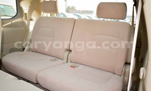 Buy Import Toyota Land Cruiser White Car in Import - Dubai in Malawi Buy Import Toyota Land Cruiser White Car in Import - Dubai in Malawi