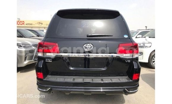 Buy Import Toyota Land Cruiser Black Car in Import - Dubai in Malawi Buy Import Toyota Land Cruiser Black Car in Import - Dubai in Malawi