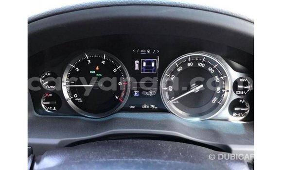 Nunua Imported Toyota Land Cruiser White Gari ndani ya Import - Dubai nchini Malawi Nunua Imported Toyota Land Cruiser White Gari ndani ya Import - Dubai nchini Malawi