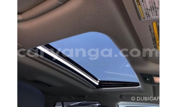 Nunua Imported Toyota Land Cruiser White Gari ndani ya Import - Dubai nchini Malawi Nunua Imported Toyota Land Cruiser White Gari ndani ya Import - Dubai nchini Malawi