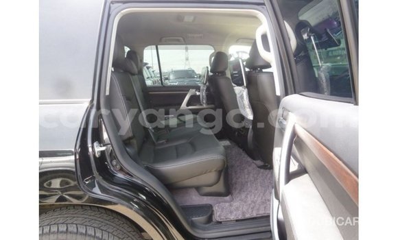 Buy Import Toyota Land Cruiser Black Car in Import - Dubai in Malawi Buy Import Toyota Land Cruiser Black Car in Import - Dubai in Malawi