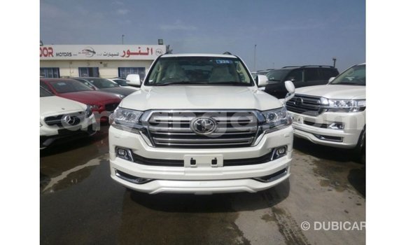 Buy Import Toyota Land Cruiser White Car in Import - Dubai in Malawi Buy Import Toyota Land Cruiser White Car in Import - Dubai in Malawi