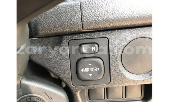 Nunua Imported Toyota Hiace White Gari ndani ya Import - Dubai nchini Malawi Nunua Imported Toyota Hiace White Gari ndani ya Import - Dubai nchini Malawi