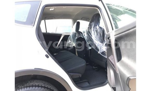 Buy Import Toyota Fielder White Car in Import - Dubai in Malawi Buy Import Toyota Fielder White Car in Import - Dubai in Malawi