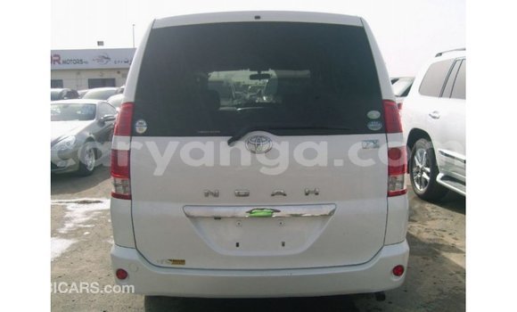 Buy Import Toyota Noah White Car in Import - Dubai in Malawi Buy Import Toyota Noah White Car in Import - Dubai in Malawi