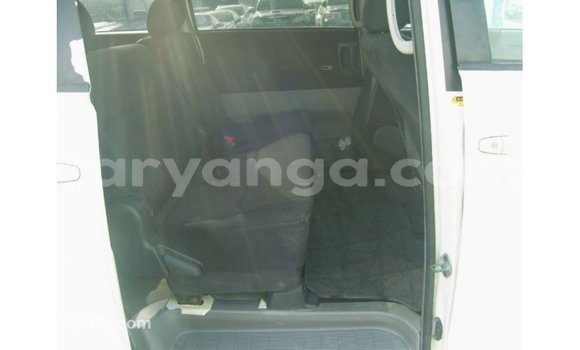 Buy Import Toyota Noah White Car in Import - Dubai in Malawi Buy Import Toyota Noah White Car in Import - Dubai in Malawi