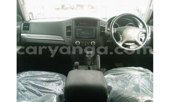 Buy Import Mitsubishi Pajero Black Car in Import - Dubai in Malawi Buy Import Mitsubishi Pajero Black Car in Import - Dubai in Malawi