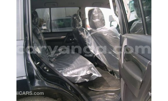 Buy Import Mitsubishi Pajero Black Car in Import - Dubai in Malawi Buy Import Mitsubishi Pajero Black Car in Import - Dubai in Malawi
