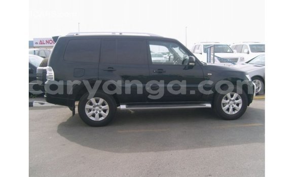 Buy Import Mitsubishi Pajero Black Car in Import - Dubai in Malawi Buy Import Mitsubishi Pajero Black Car in Import - Dubai in Malawi