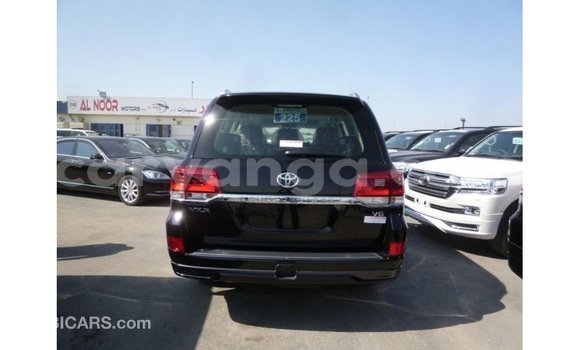 Acheter Import Voiture Toyota Land Cruiser Noir à Import - Dubai, Malawi Acheter Import Voiture Toyota Land Cruiser Noir à Import - Dubai, Malawi