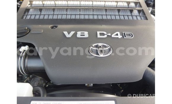 Buy Import Toyota Land Cruiser Other Car in Import - Dubai in Malawi Buy Import Toyota Land Cruiser Other Car in Import - Dubai in Malawi