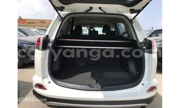 Buy Import Toyota Fielder White Car in Import - Dubai in Malawi Buy Import Toyota Fielder White Car in Import - Dubai in Malawi