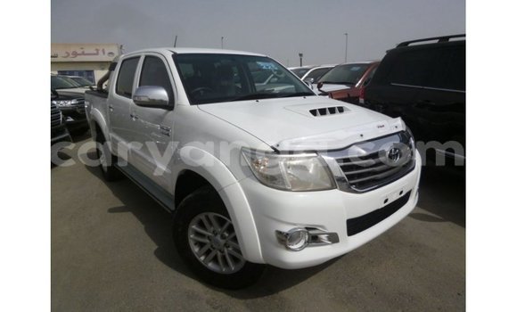 Buy Import Toyota Hilux White Car in Import - Dubai in Malawi Buy Import Toyota Hilux White Car in Import - Dubai in Malawi