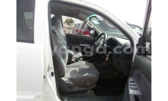 Buy Import Toyota Hilux White Car in Import - Dubai in Malawi Buy Import Toyota Hilux White Car in Import - Dubai in Malawi