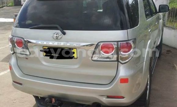 Buy Used Toyota Fortuner Silver Car in Limete in Malawi Buy Used Toyota Fortuner Silver Car in Limete in Malawi