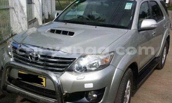 Buy Used Toyota Fortuner Silver Car in Limete in Malawi Buy Used Toyota Fortuner Silver Car in Limete in Malawi