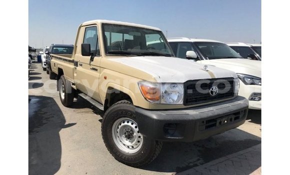 Buy Import Toyota Land Cruiser Beige Car in Import - Dubai in Malawi Buy Import Toyota Land Cruiser Beige Car in Import - Dubai in Malawi