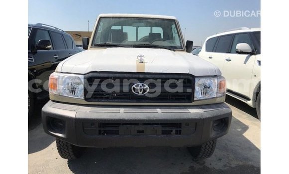 Buy Import Toyota Land Cruiser Beige Car in Import - Dubai in Malawi Buy Import Toyota Land Cruiser Beige Car in Import - Dubai in Malawi