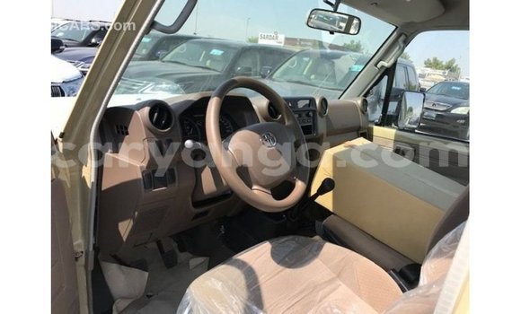 Buy Import Toyota Land Cruiser Beige Car in Import - Dubai in Malawi Buy Import Toyota Land Cruiser Beige Car in Import - Dubai in Malawi
