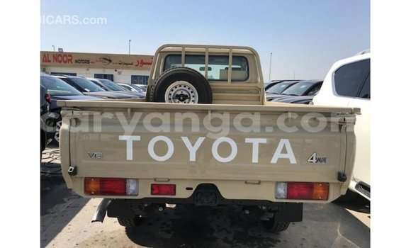 Buy Import Toyota Land Cruiser Beige Car in Import - Dubai in Malawi Buy Import Toyota Land Cruiser Beige Car in Import - Dubai in Malawi