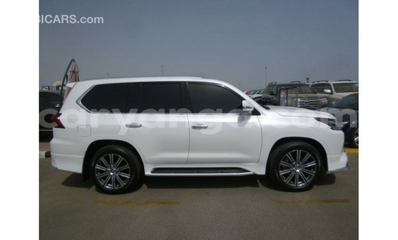 Buy Import Lexus LX White Car in Import - Dubai in Malawi Buy Import Lexus LX White Car in Import - Dubai in Malawi