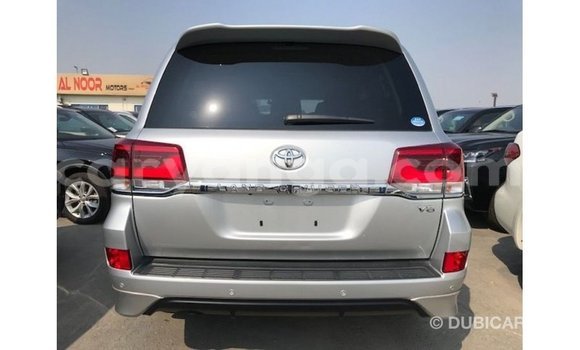 Acheter Import Voiture Toyota Land Cruiser Autre à Import - Dubai, Malawi Acheter Import Voiture Toyota Land Cruiser Autre à Import - Dubai, Malawi