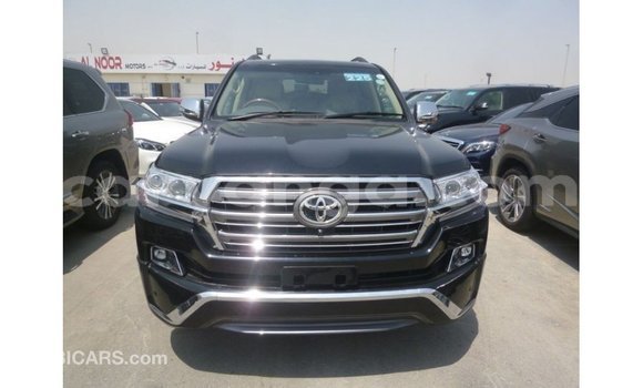 Acheter Import Voiture Toyota Land Cruiser Noir à Import - Dubai, Malawi Acheter Import Voiture Toyota Land Cruiser Noir à Import - Dubai, Malawi