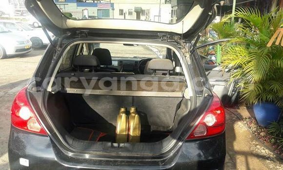 Buy Used Nissan Tilda Black Car in Limete in Malawi